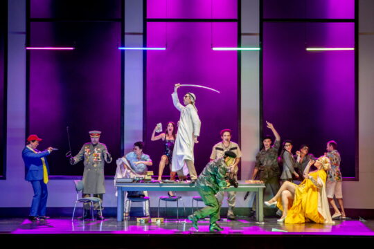 Giacomo Nanni (Eolo), Mauro Borgioni (Euro), Jiayu Jin (Zeffiro), Danilo Pastore (Volturno), Žiga Čopi (Austro), Sophie Rennert (Giunone), choir and dancers (c)-birgit-gufler