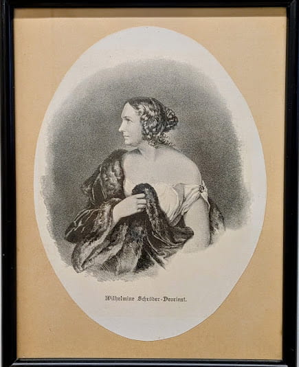 Feuilles de musique et notes manuscrites : Rienzi s'expose à Wahnfried 12 PXL 20260731 1523377472