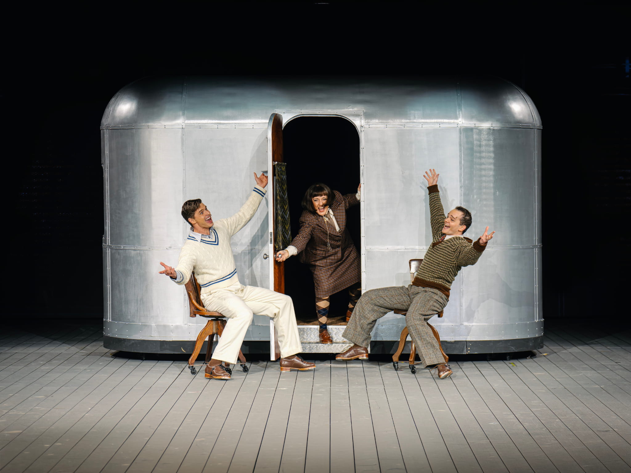 Singin’ in the Rain Théâtre du Lido, Paris – 19 septembre 2026 5 SITR1 ValentinFolliet