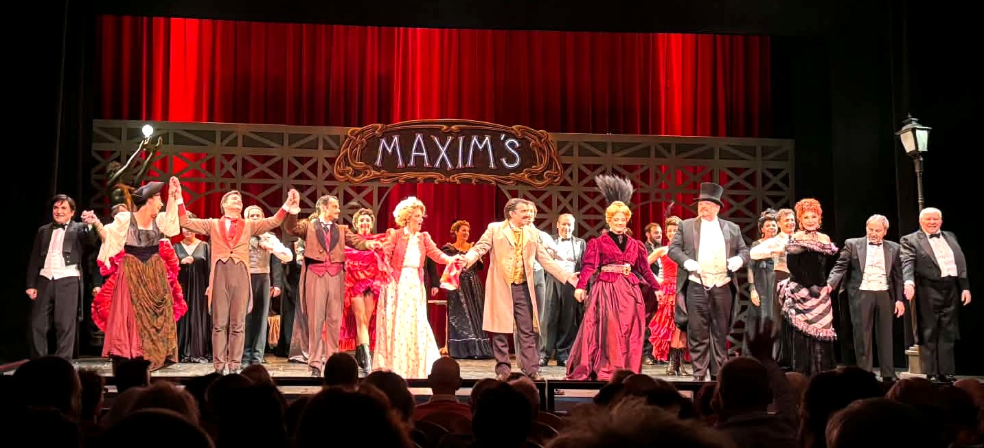 Théâtre de l’Odéon-Opéra de Marseille : La Vie parisienne 1 Vie Parisienne saluts recadrage authentique