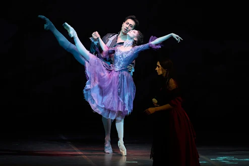 Élégie du tragique et des corps : La Dame aux camélias de John Neumeier au Théâtre national de Munich 4 image 4