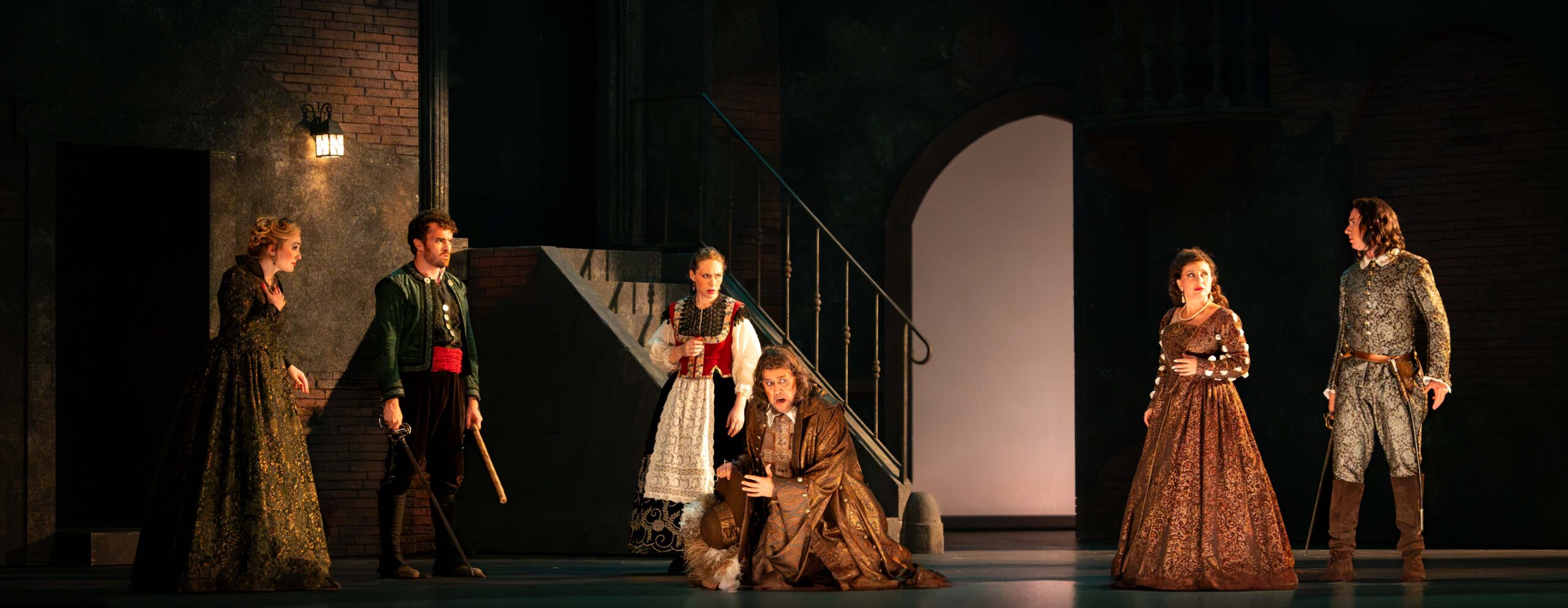Opéra de Marseille Une ouverture de saison avec « l’opéra des opéras » : le retour de Don Giovanni sur les bords du Lacydon 3 ©Camille Rovera 5871 scaled